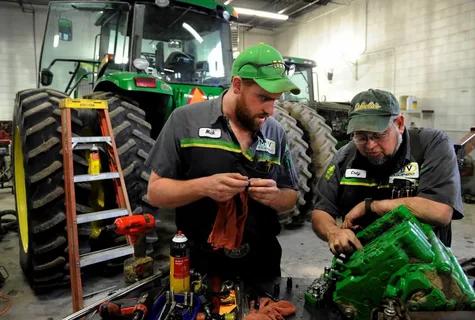 Top Signs Your Tractor Needs Immediate Repair